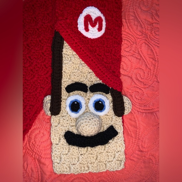 Handmade scarf. - Picture 2 of 2